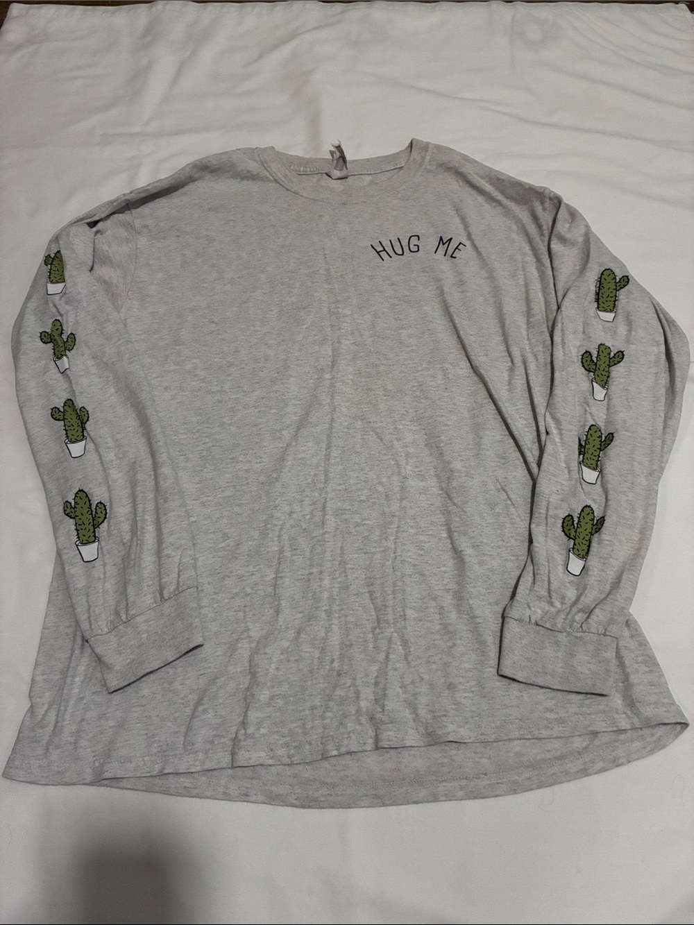 Hug Me Cactus Gray Long Sleeve T-Shirt Size L